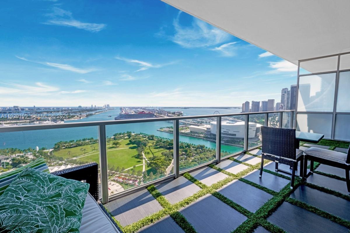 1100 Biscayne Blvd #3104, Miami FL 33132