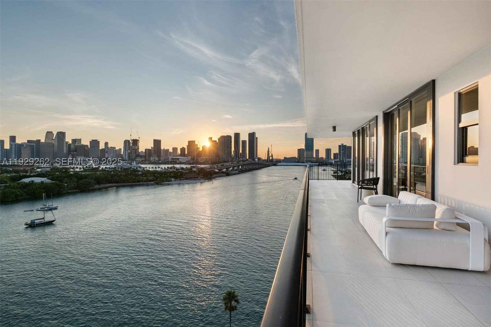 1000 Venetian Way #1004, Miami FL 33139
