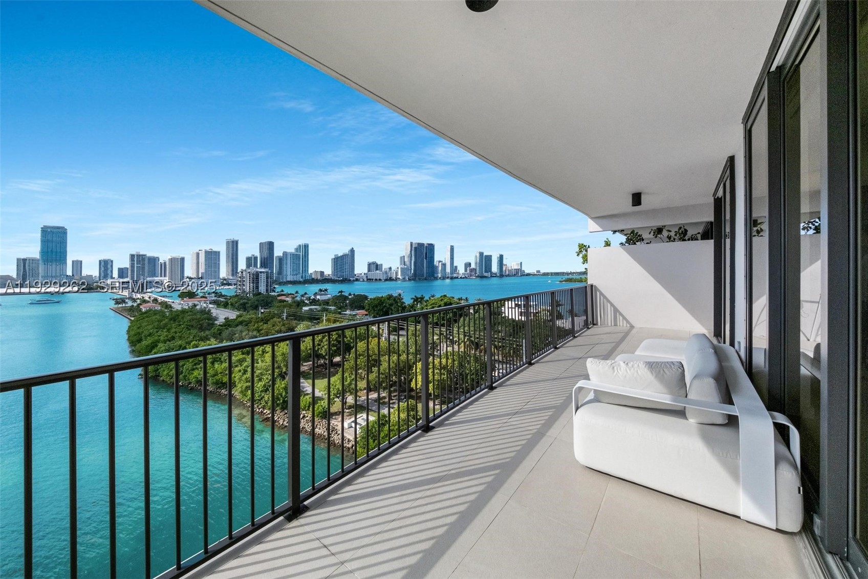 1000 Venetian Way #1004, Miami FL 33139
