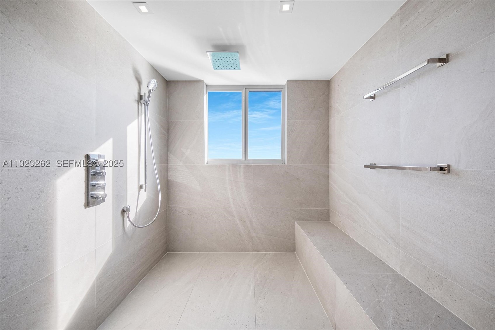 1000 Venetian Way #1004, Miami FL 33139