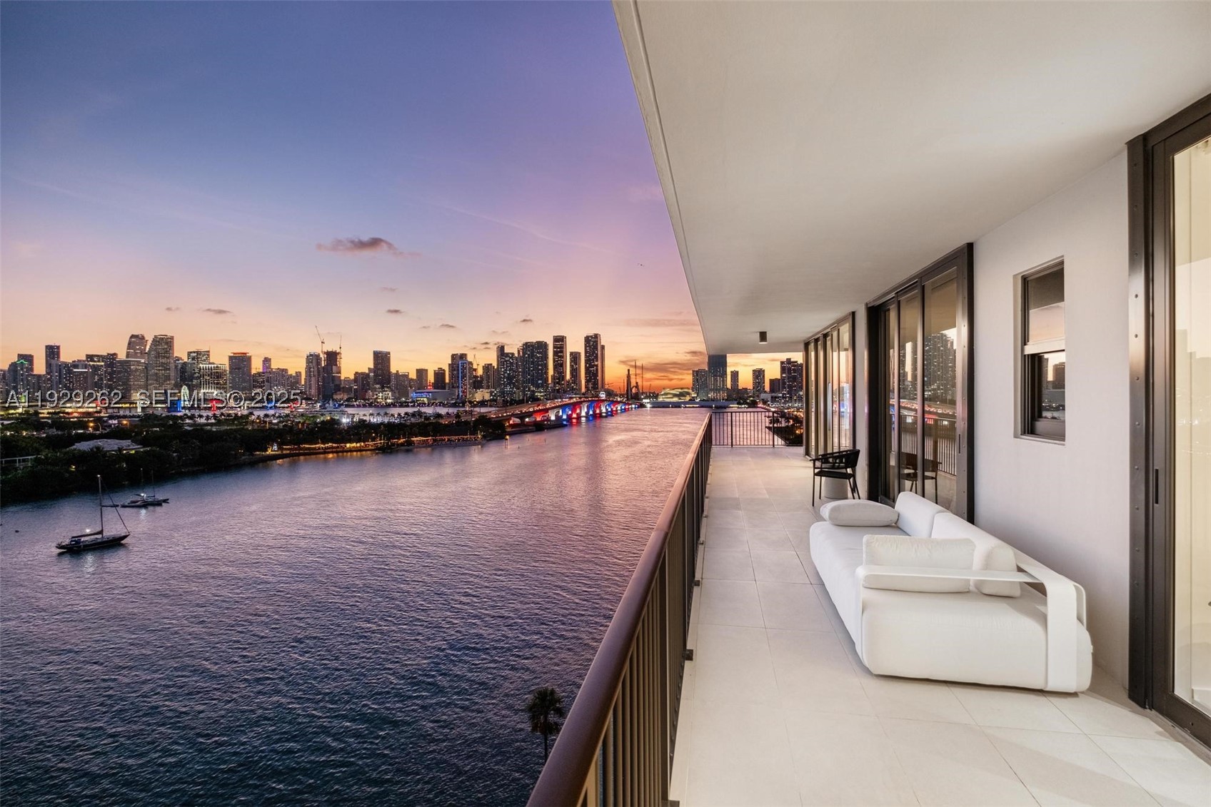1000 Venetian Way #1004, Miami FL 33139