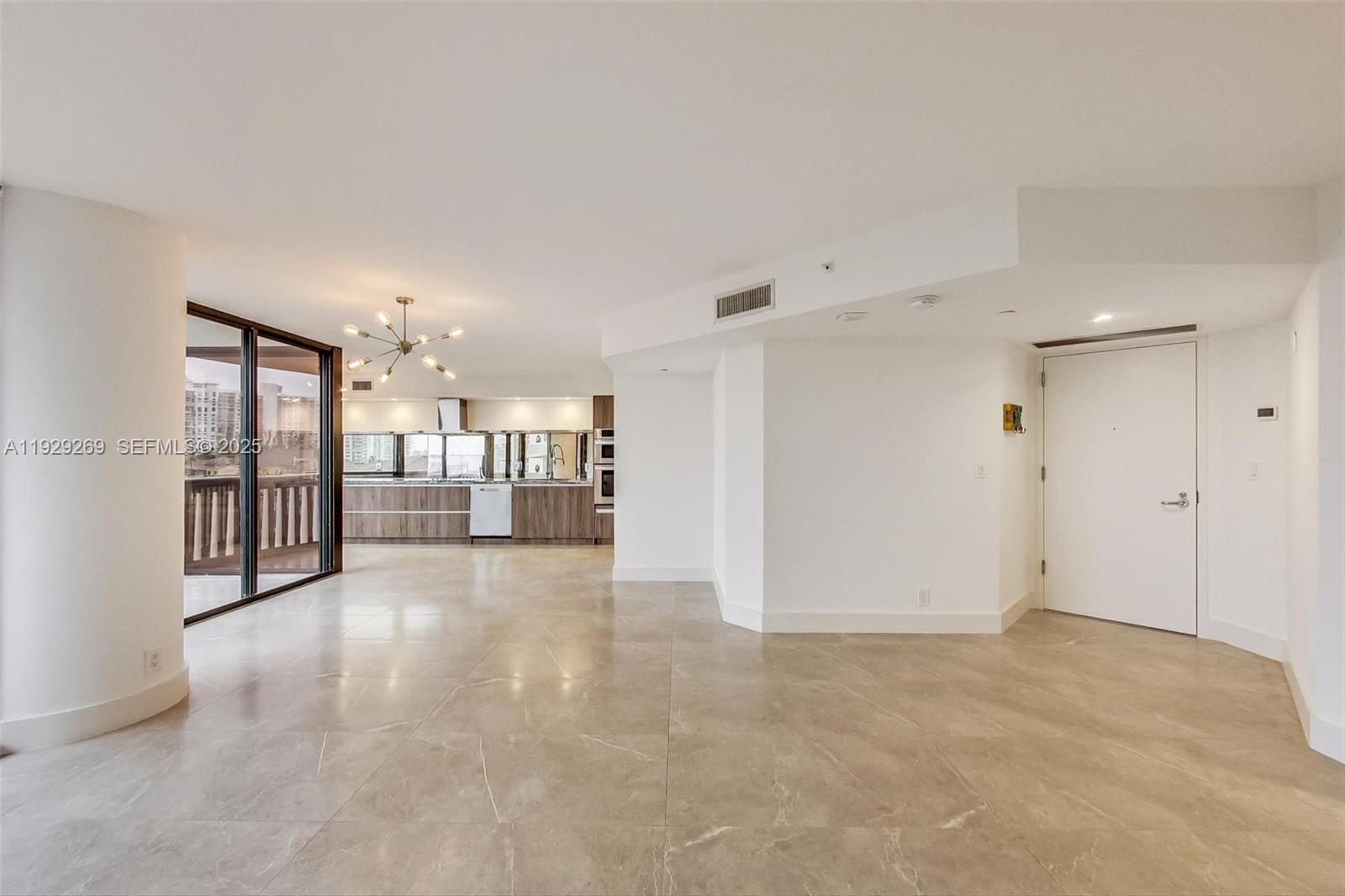 1000 Island Blvd #506, Aventura FL 33160