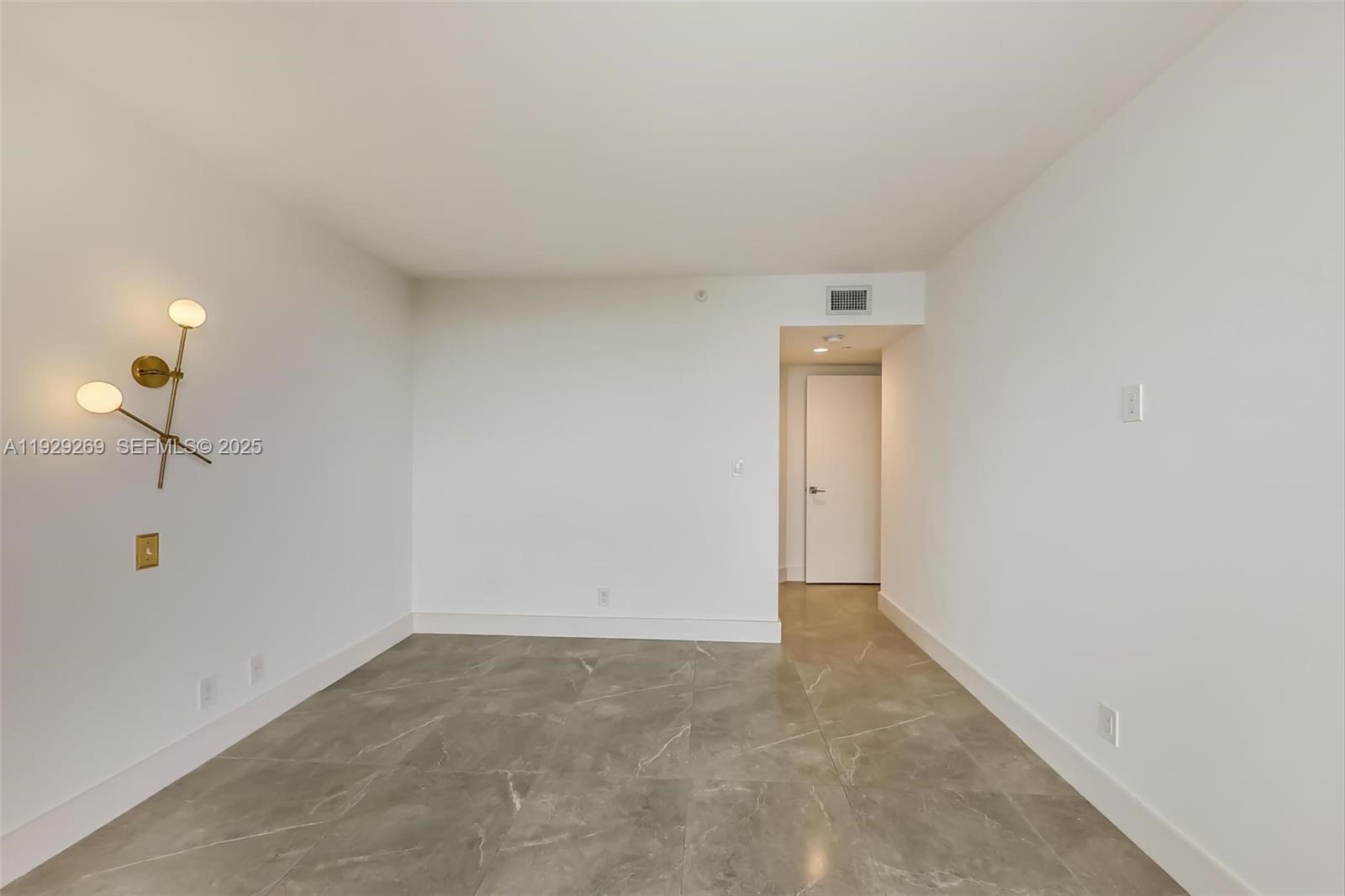1000 Island Blvd #506, Aventura FL 33160