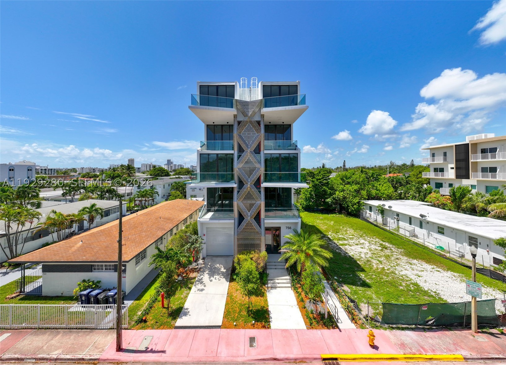 756 84th St #B, Miami Beach FL 33141