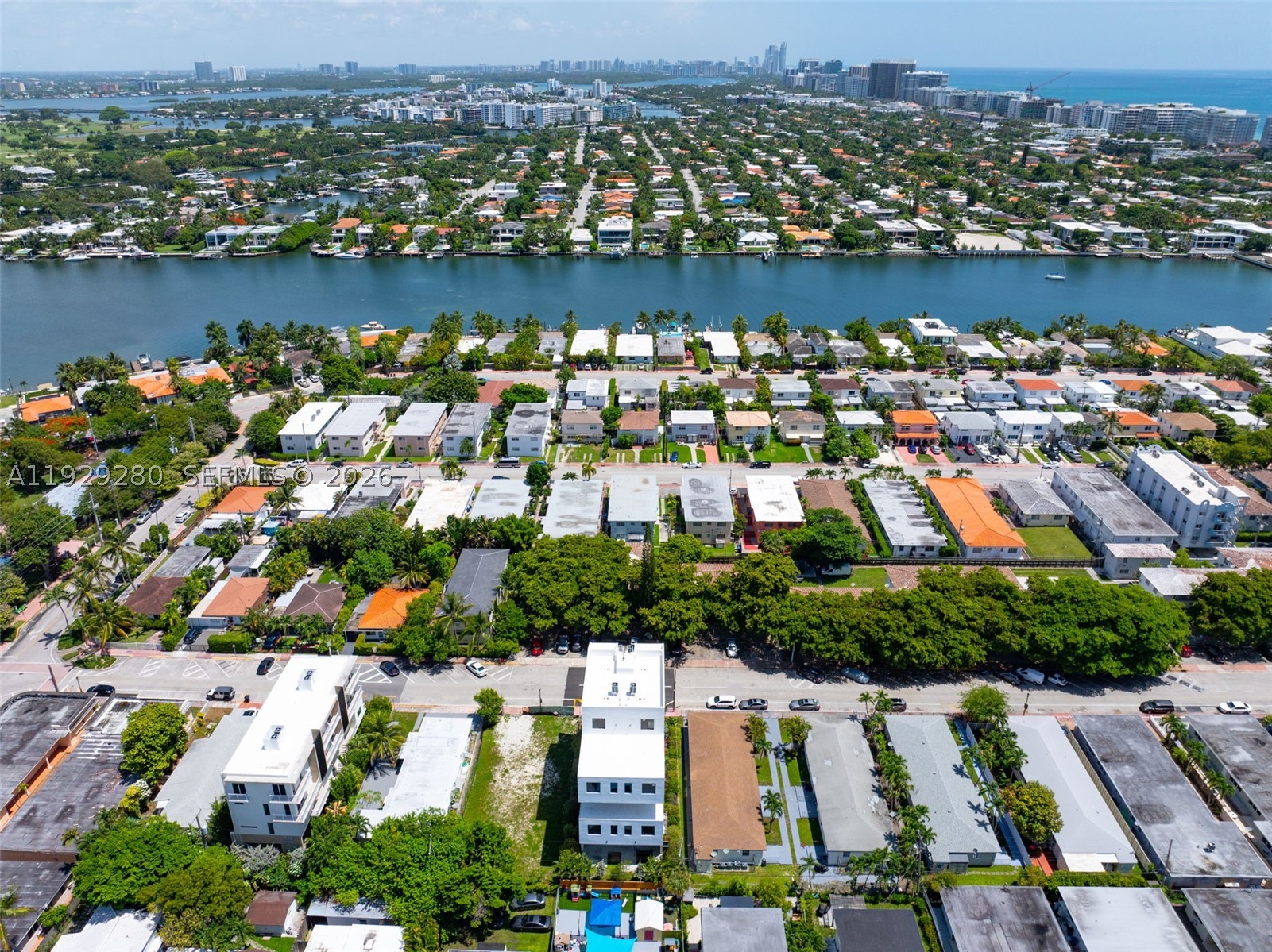756 84th St #B, Miami Beach FL 33141