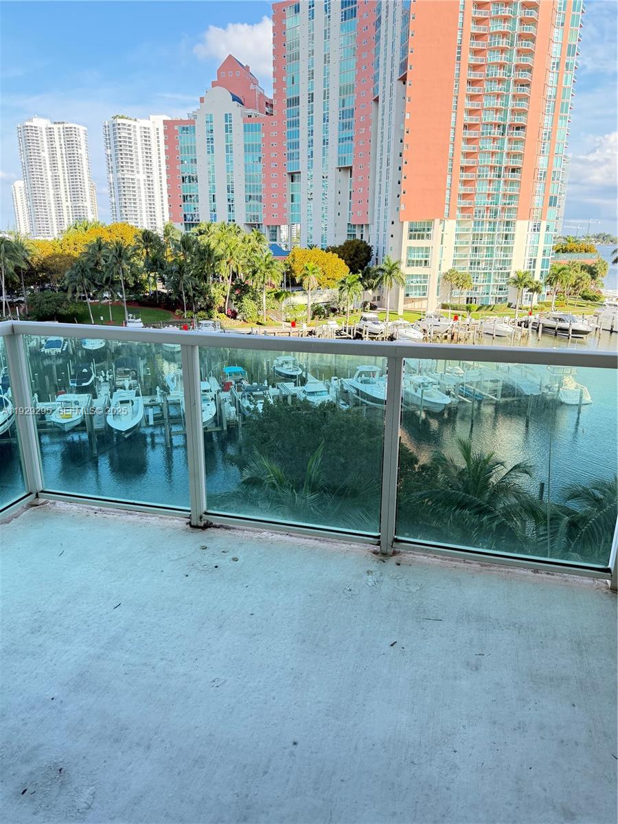 3340 NE 190th St #608, Aventura FL 33180