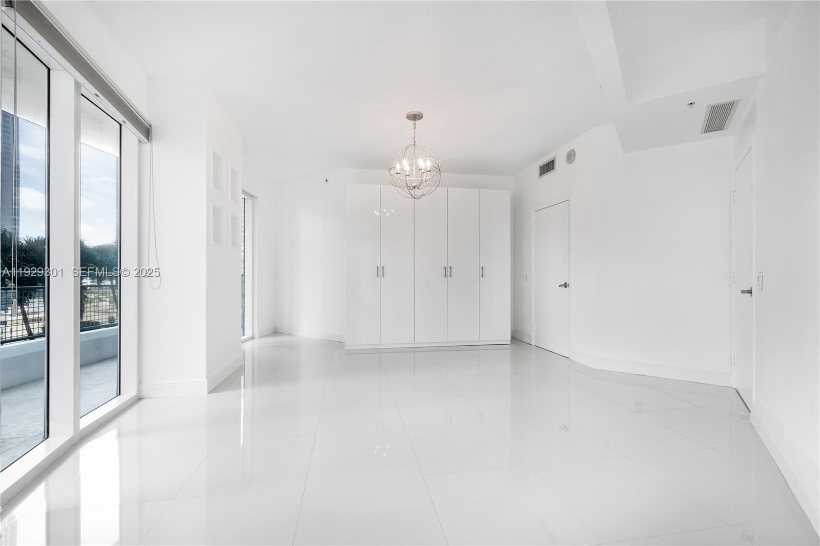 60 SW 13th St #1224, Miami FL 33130
