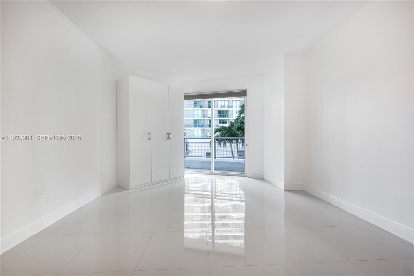 60 SW 13th St #1224, Miami FL 33130