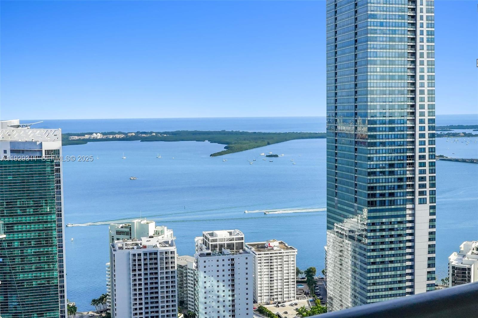 60 SW 13th St #4607, Miami FL 33130