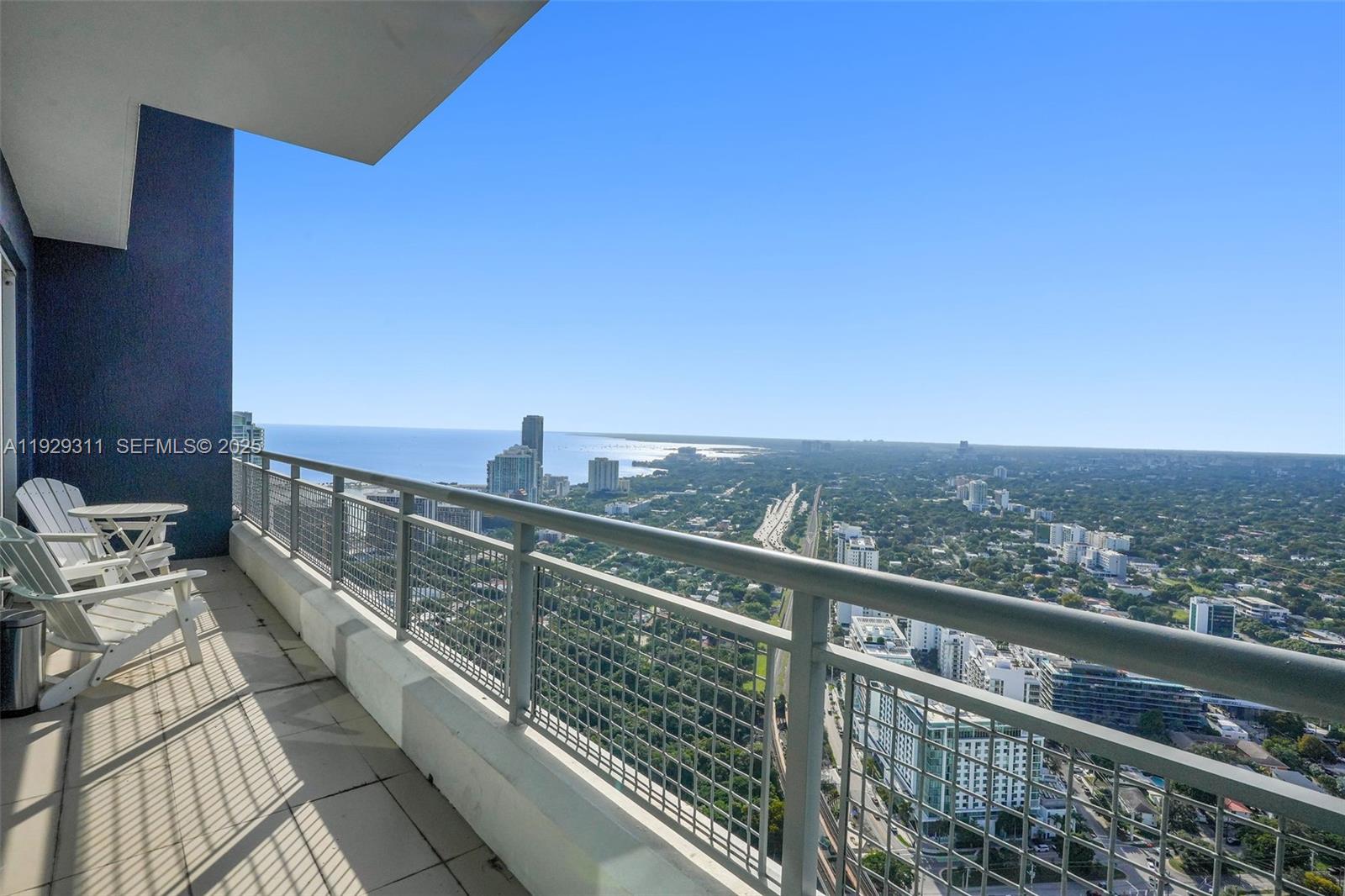 60 SW 13th St #4607, Miami FL 33130