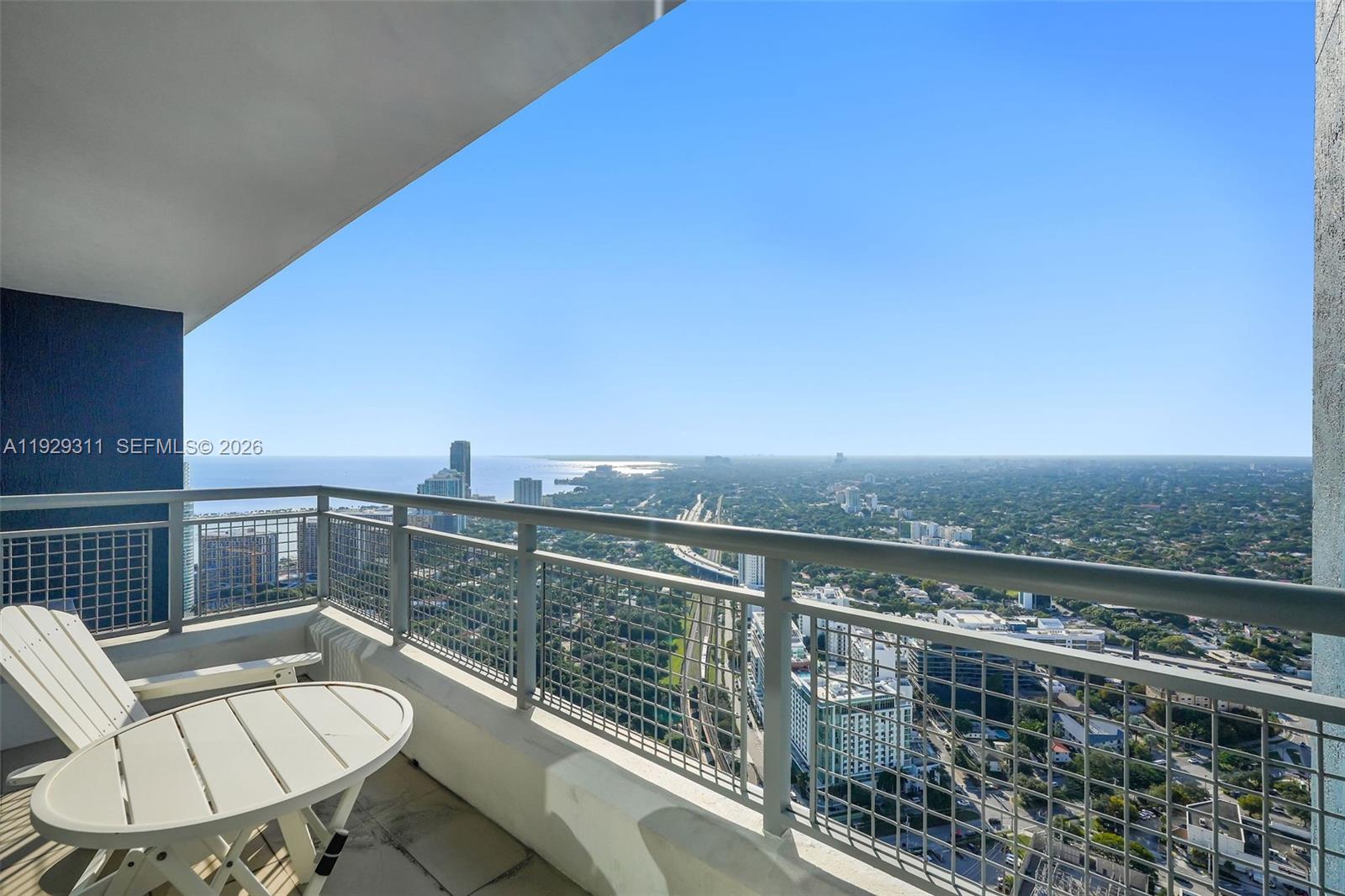 60 SW 13th St #4607, Miami FL 33130