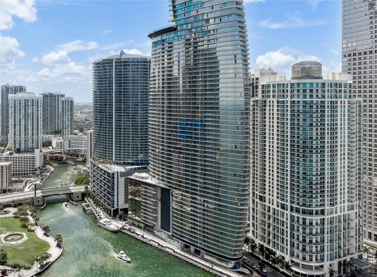 200 Biscayne Boulevard Way #3205, Miami FL 33131