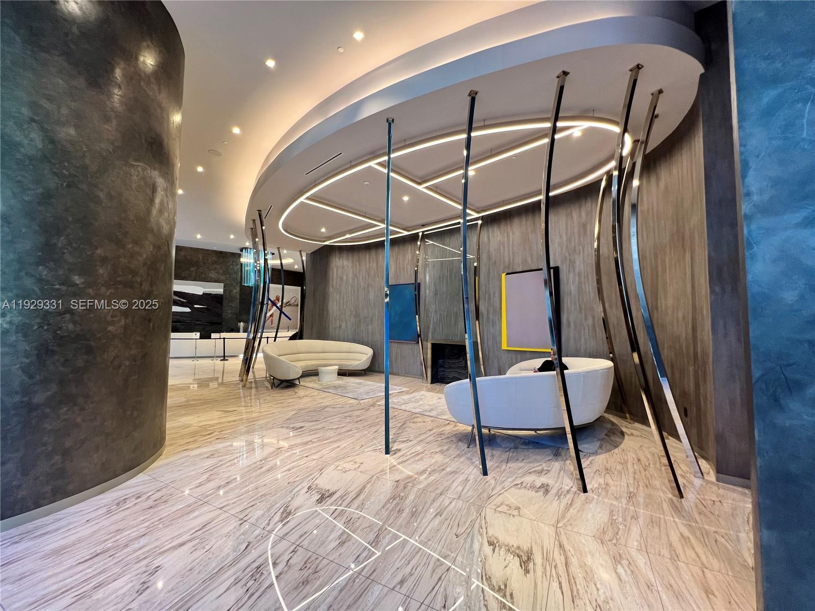 1000 Brickell Plz #4009, Miami FL 33131