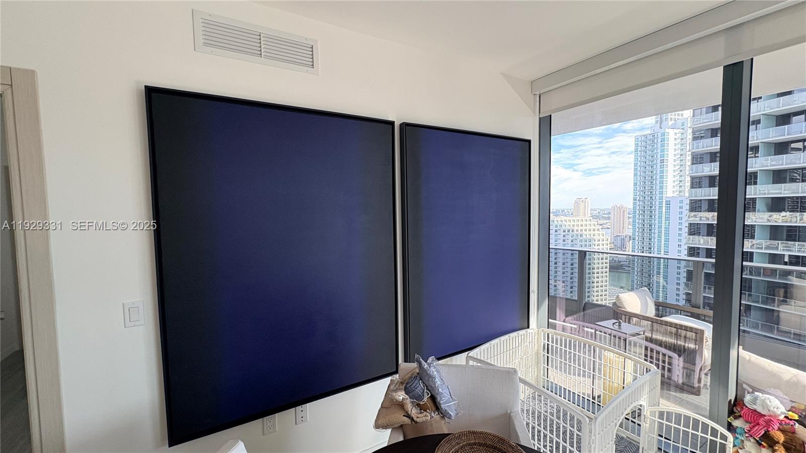 1000 Brickell Plz #4009, Miami FL 33131