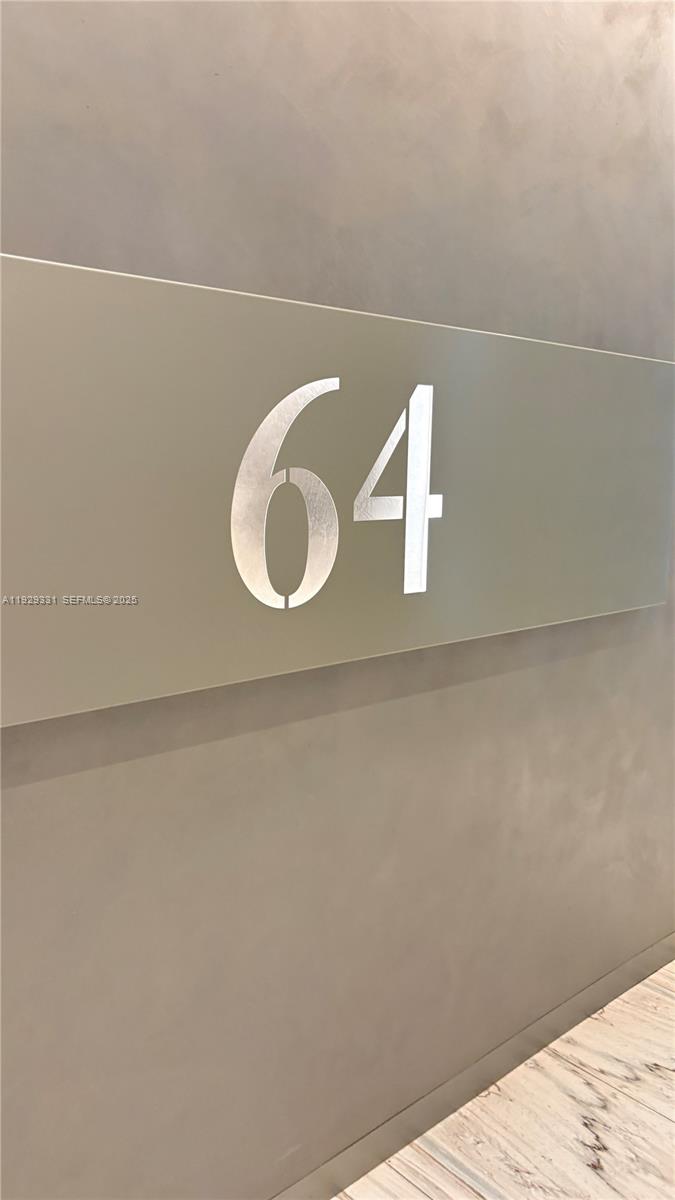 1000 Brickell Plz #4009, Miami FL 33131