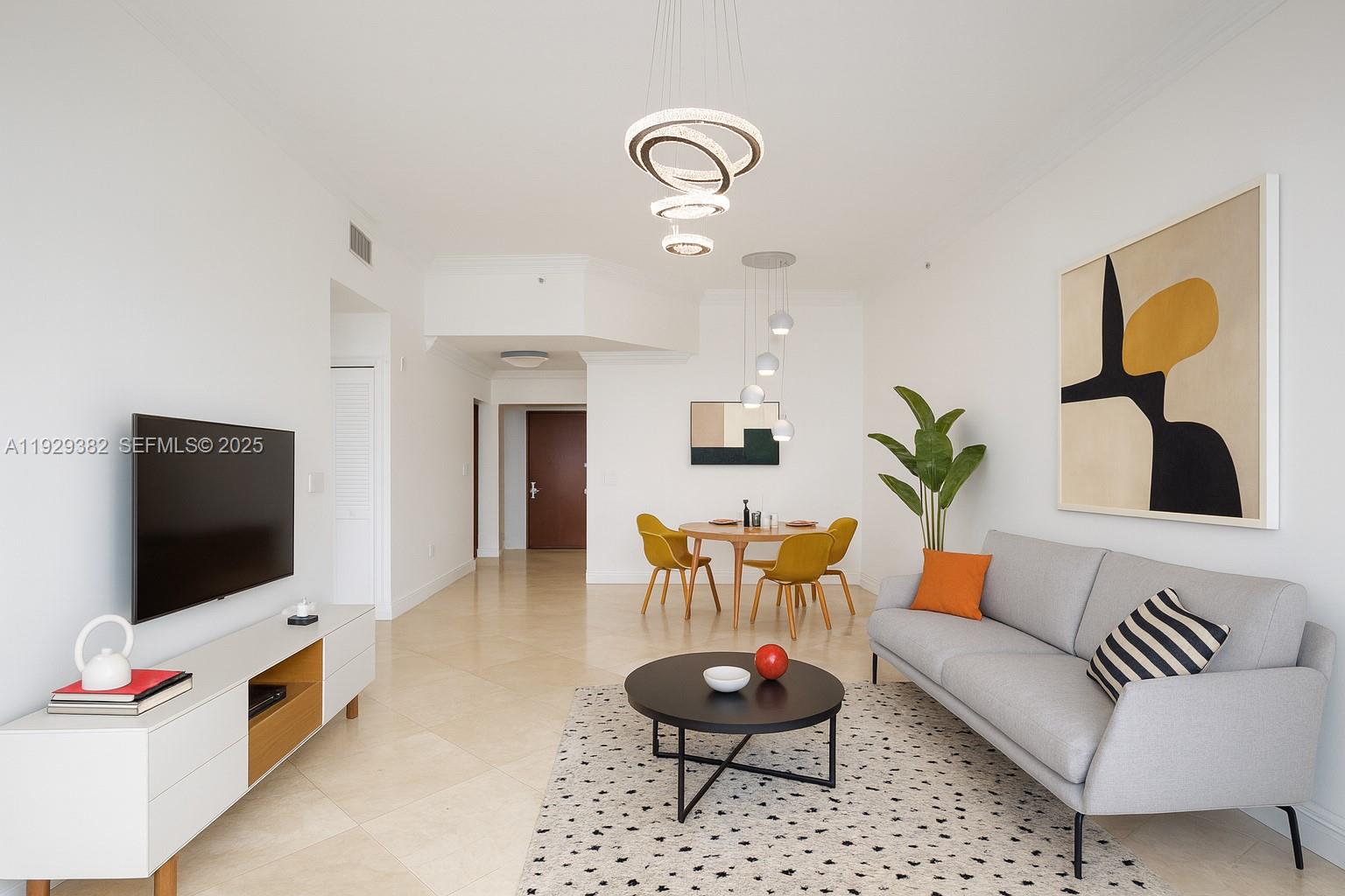 31 SE 5th St #4314, Miami FL 33131