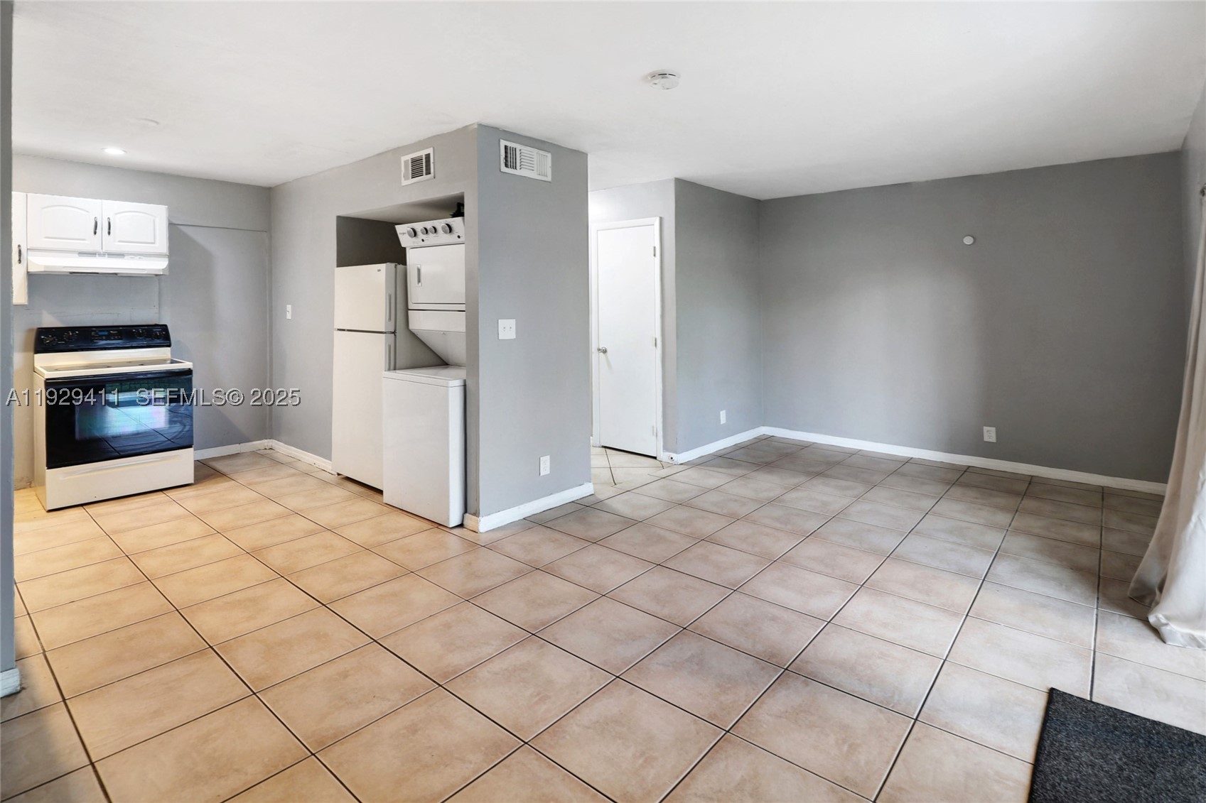 6352 Boulevard Of Champions #1, North Lauderdale FL 33068