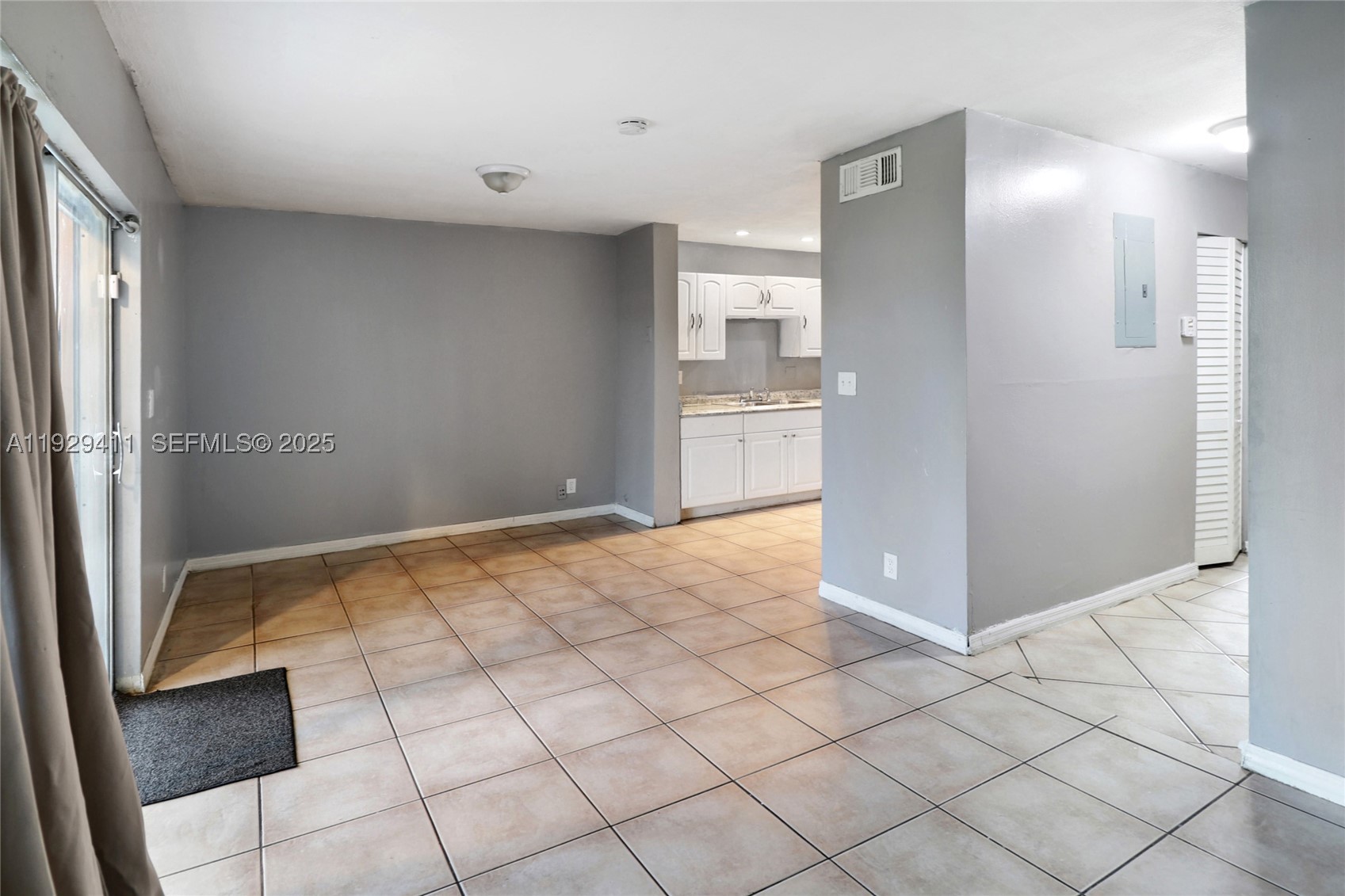 6352 Boulevard Of Champions #1, North Lauderdale FL 33068