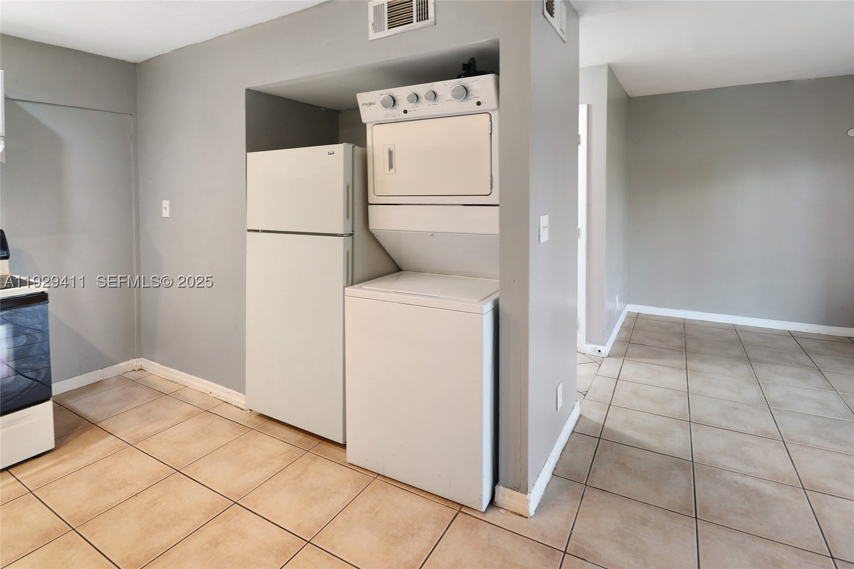 6352 Boulevard Of Champions #1, North Lauderdale FL 33068