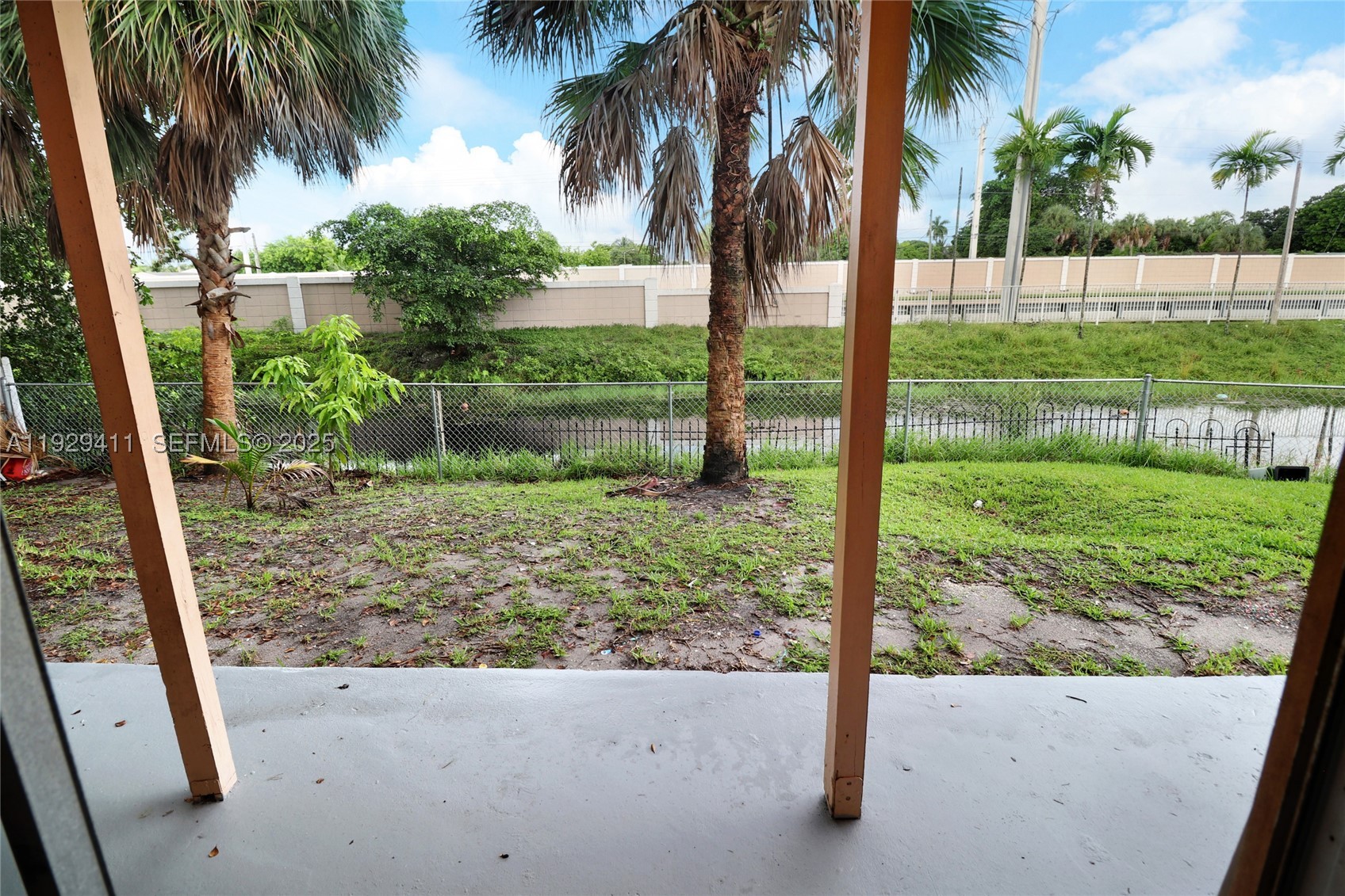 6352 Boulevard Of Champions #1, North Lauderdale FL 33068