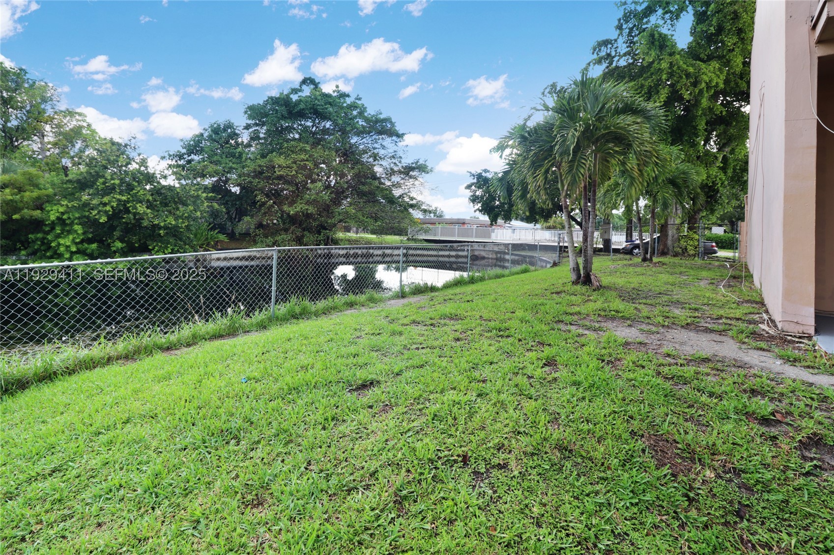 6352 Boulevard Of Champions #1, North Lauderdale FL 33068