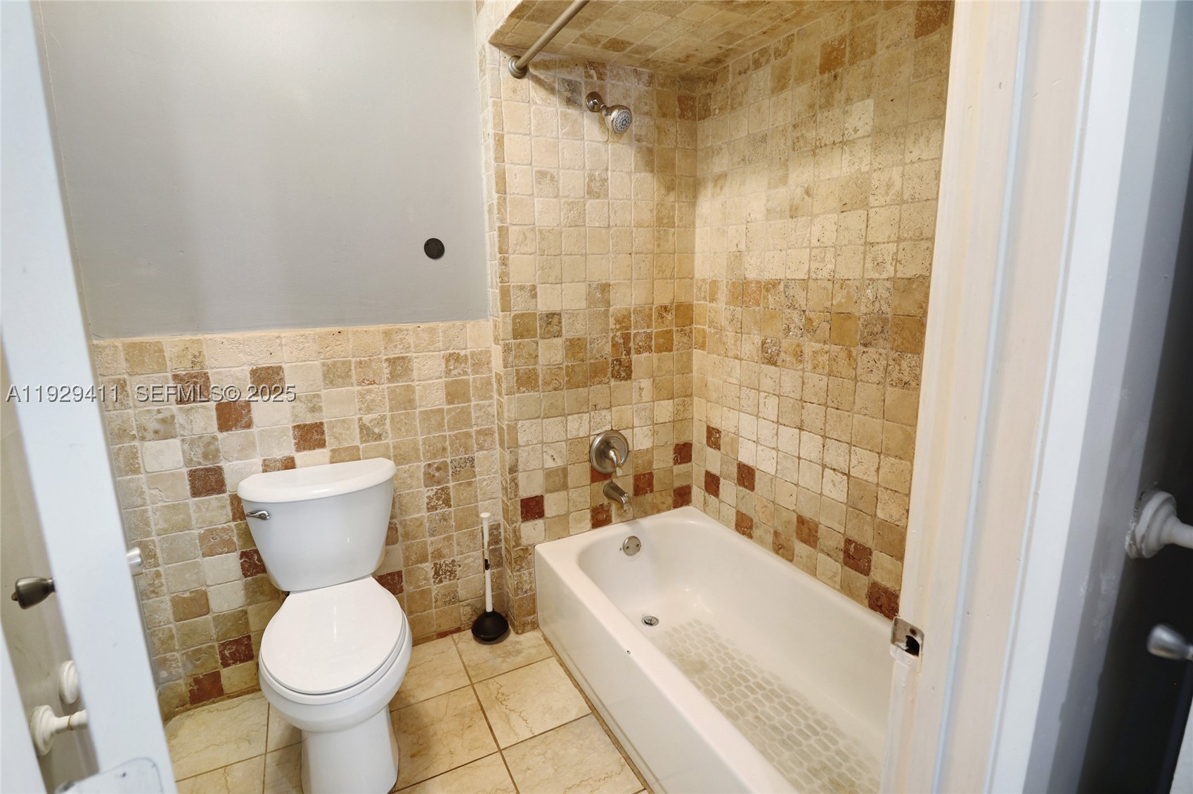 6352 Boulevard Of Champions #1, North Lauderdale FL 33068