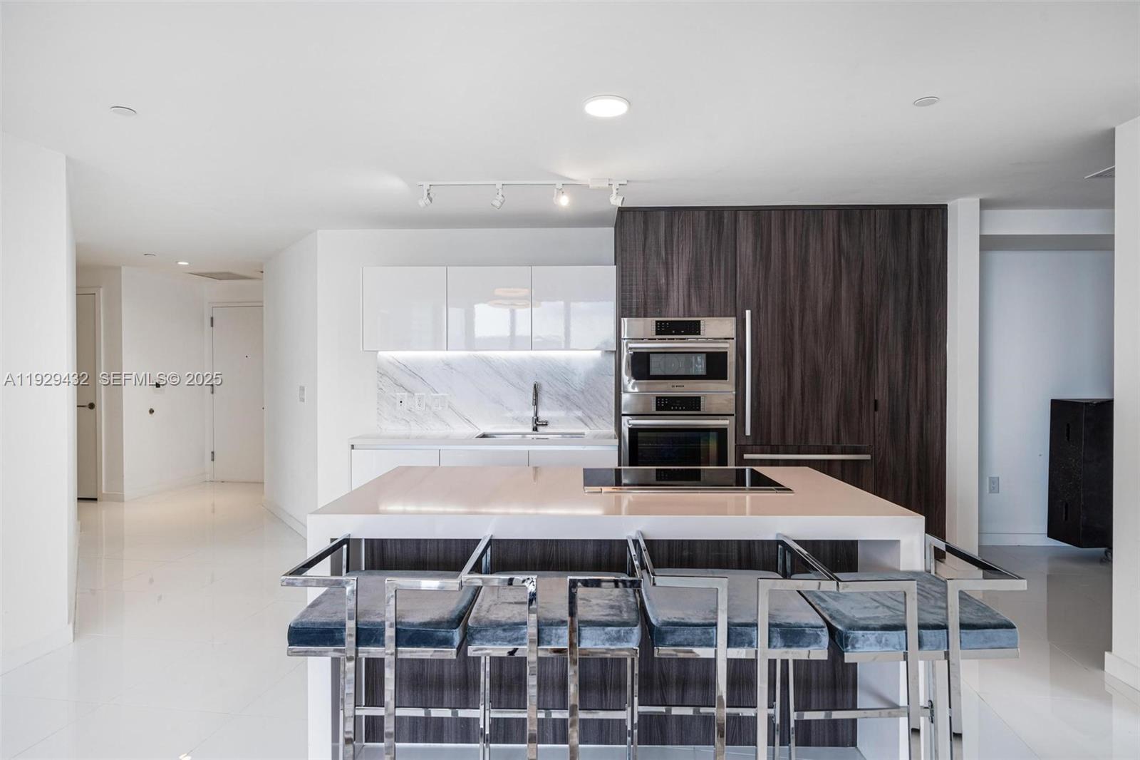 851 NE 1st Ave #4603, Miami FL 33132