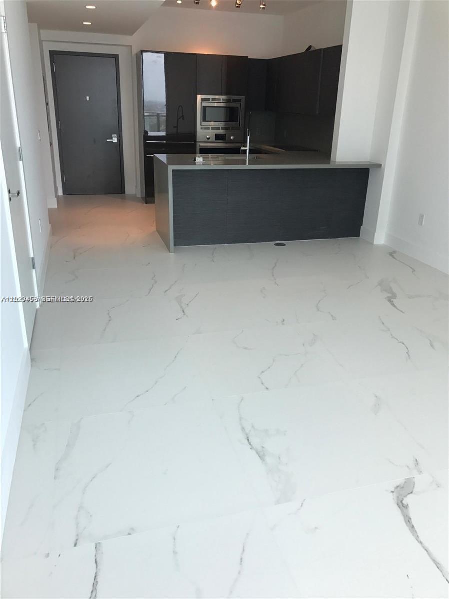 1080 Brickell Ave #3007, Miami FL 33131