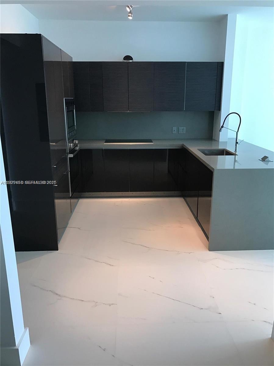 1080 Brickell Ave #3007, Miami FL 33131