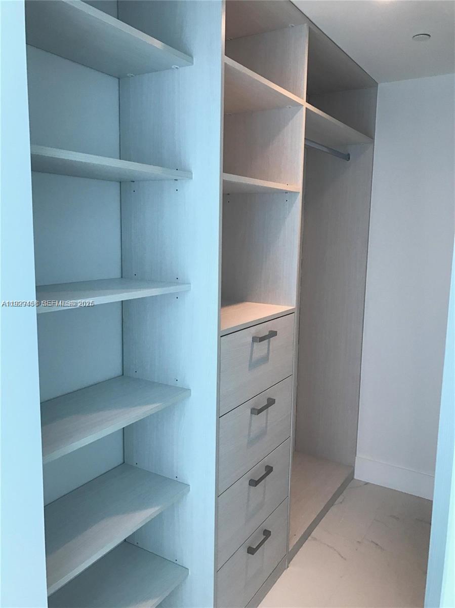 1080 Brickell Ave #3007, Miami FL 33131