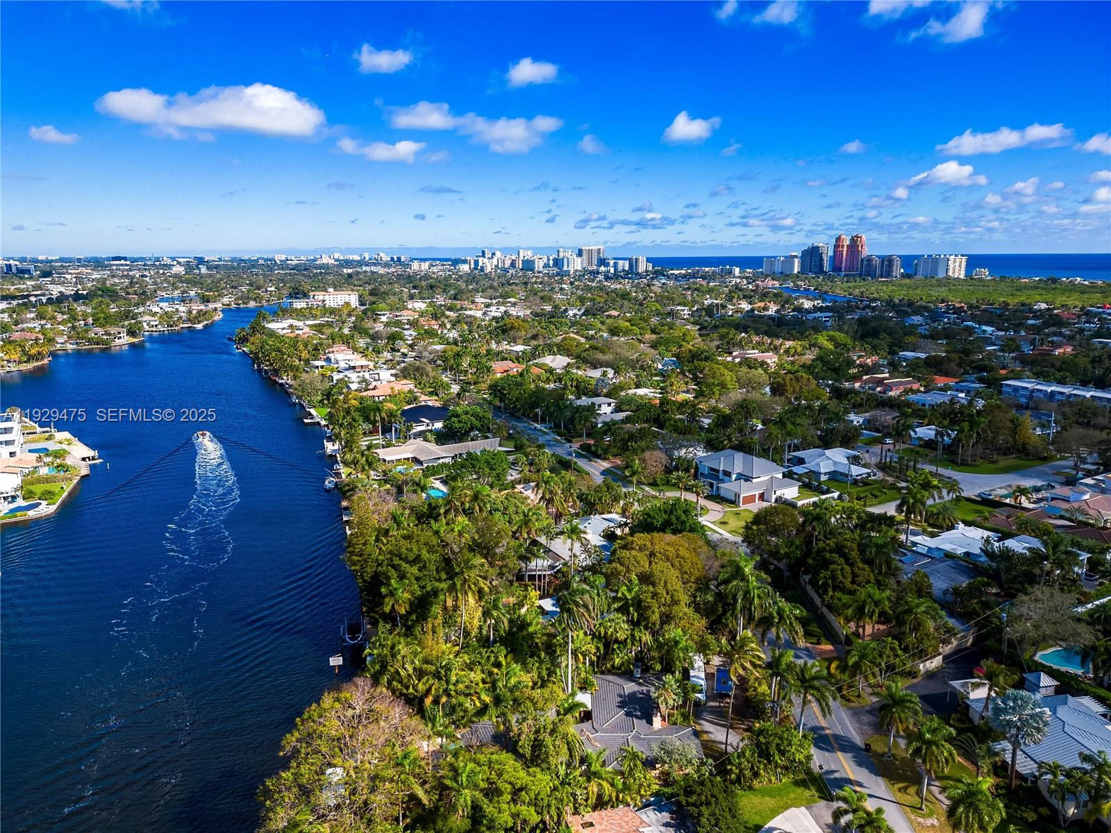 1349 Middle River Dr, Fort Lauderdale FL 33308