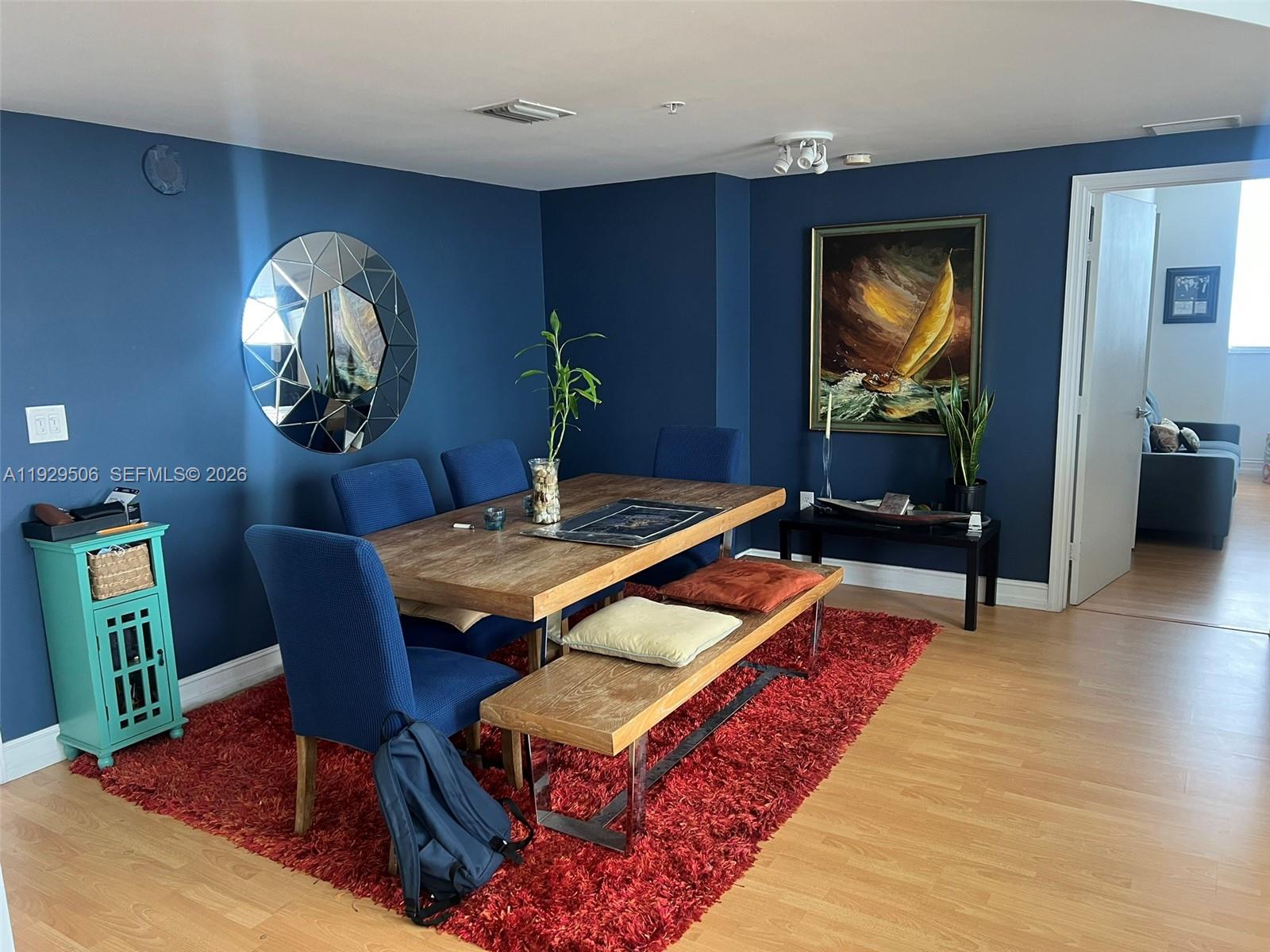 1 Glen Royal Pkwy #1612, Miami FL 33125