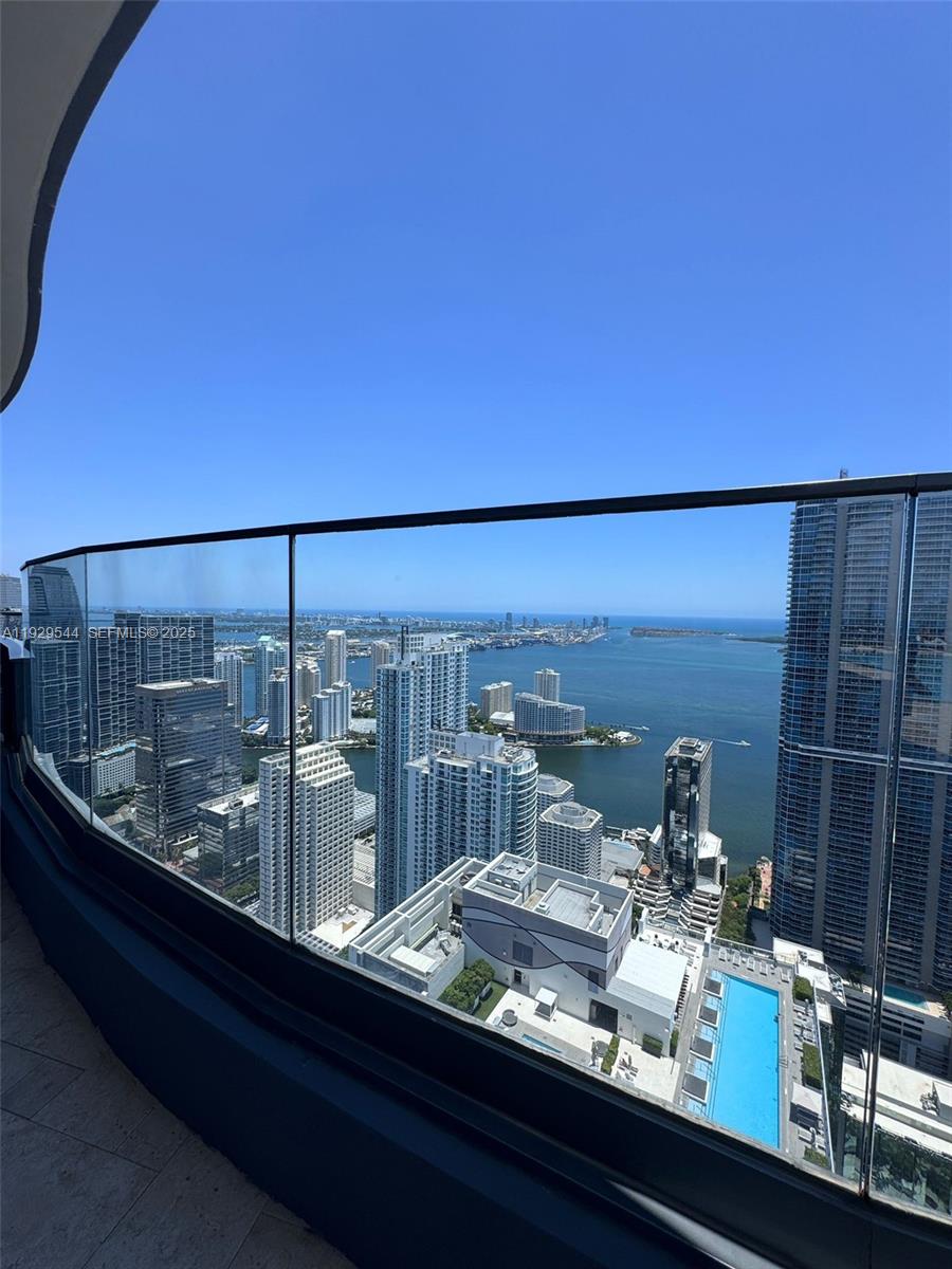 1000 Brickell Plz #2011, Miami FL 33131