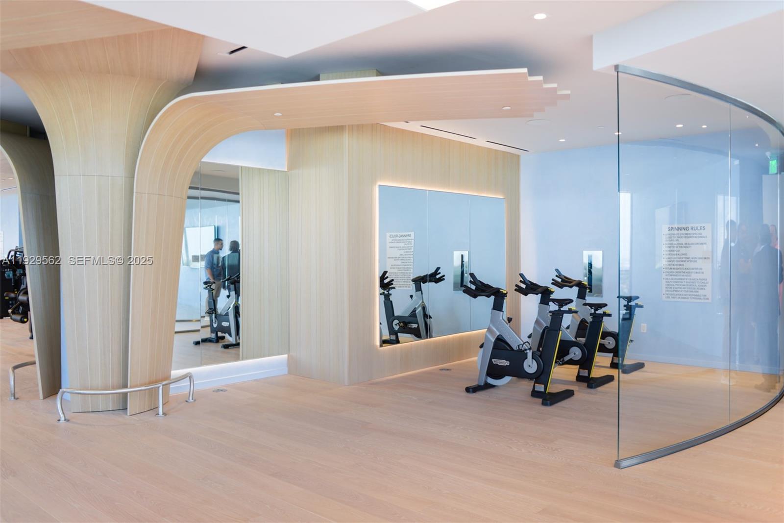 1000 Brickell Plz #3208, Miami FL 33131