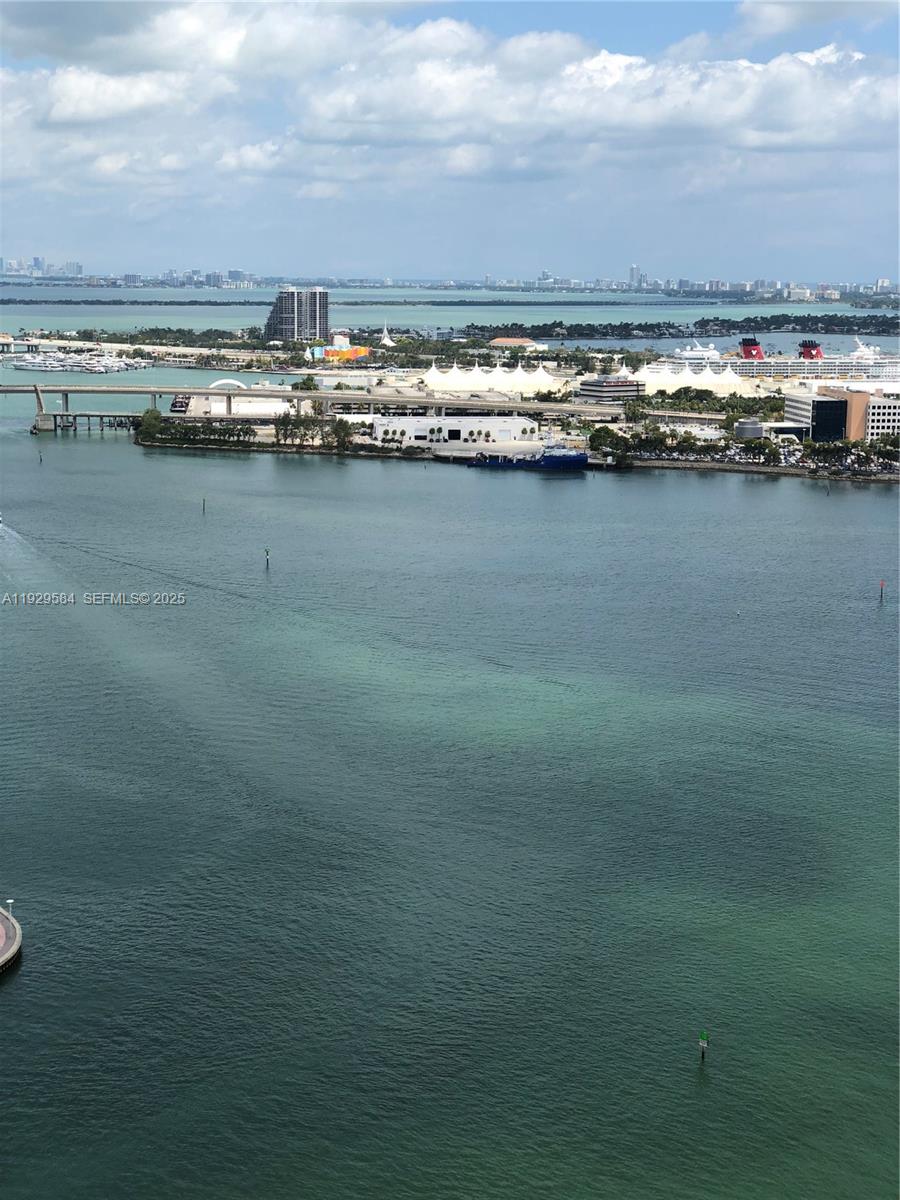 900 Brickell Key Blvd #1602, Miami FL 33131
