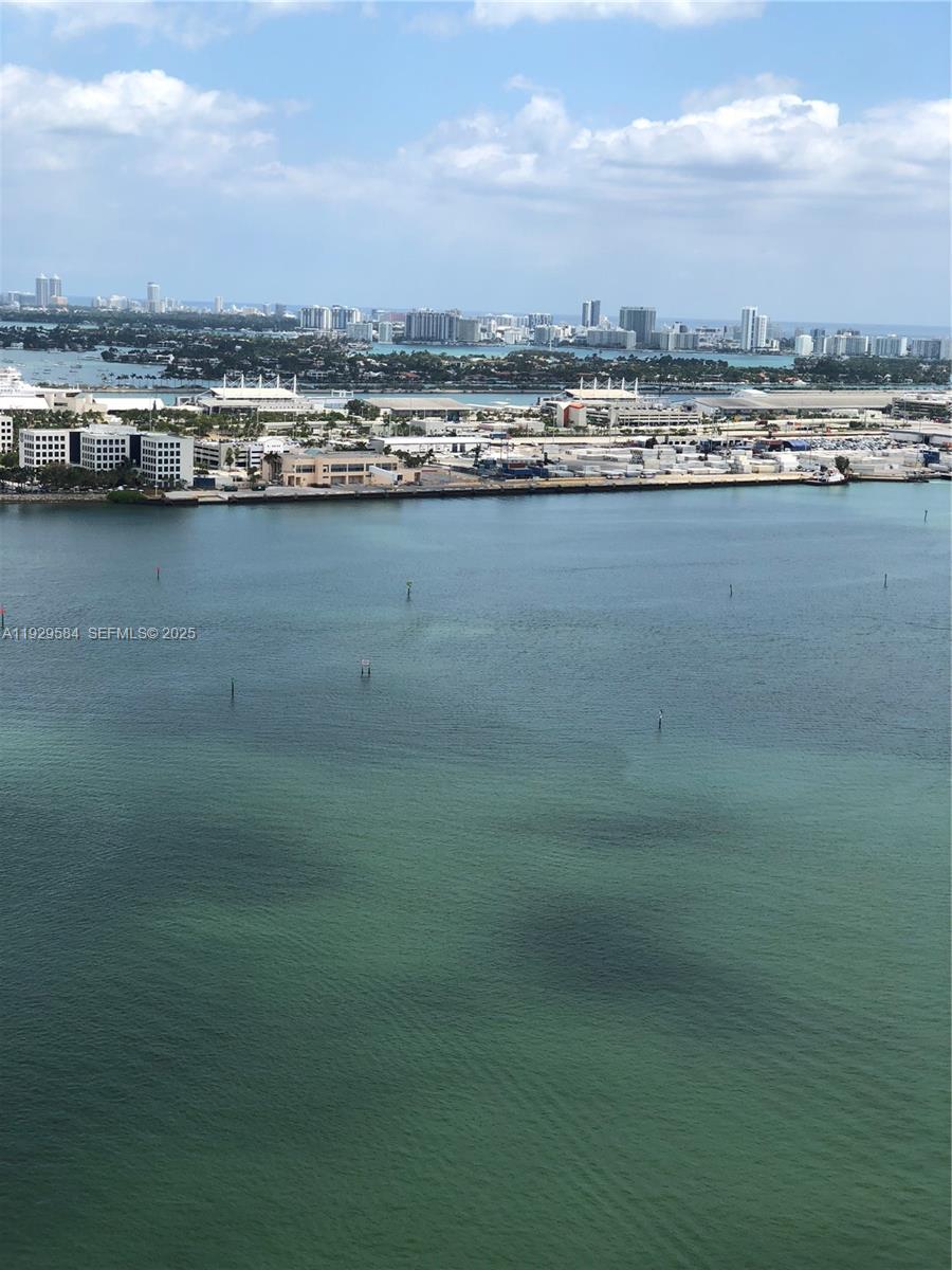 900 Brickell Key Blvd #1602, Miami FL 33131