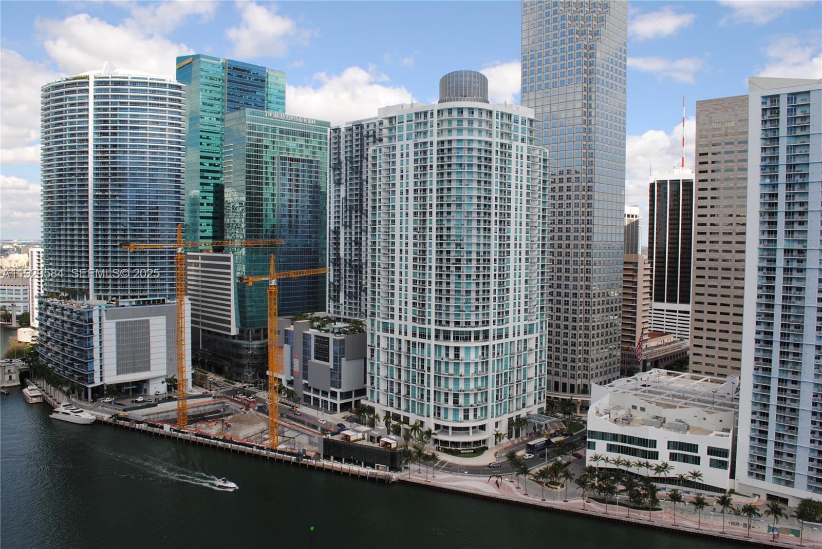 900 Brickell Key Blvd #1602, Miami FL 33131