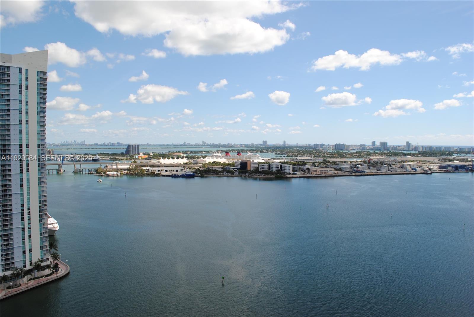 900 Brickell Key Blvd #1602, Miami FL 33131