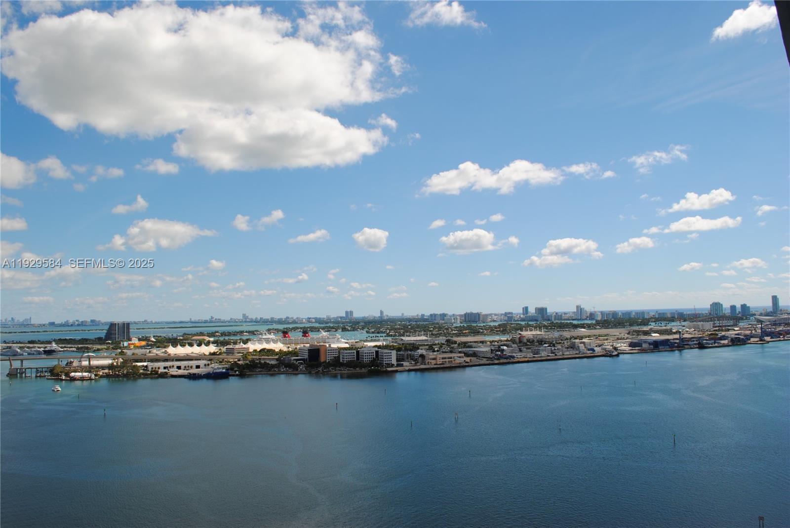 900 Brickell Key Blvd #1602, Miami FL 33131