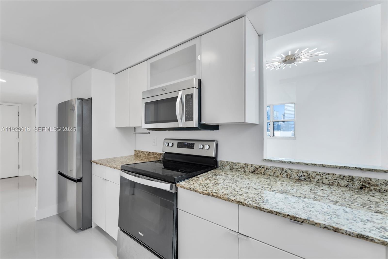 770 Claughton Island Dr #1401, Miami FL 33131