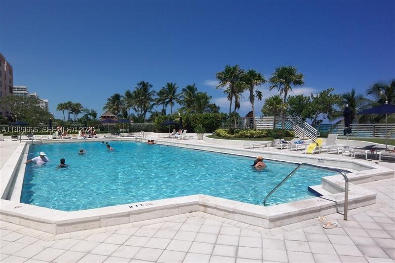 5161 Collins Ave #1610, Miami Beach FL 33140