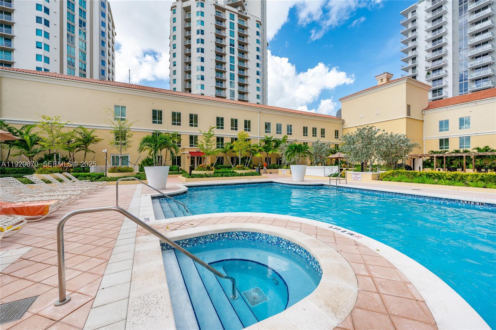 7350 SW 89th St #1702S, Miami FL 33156