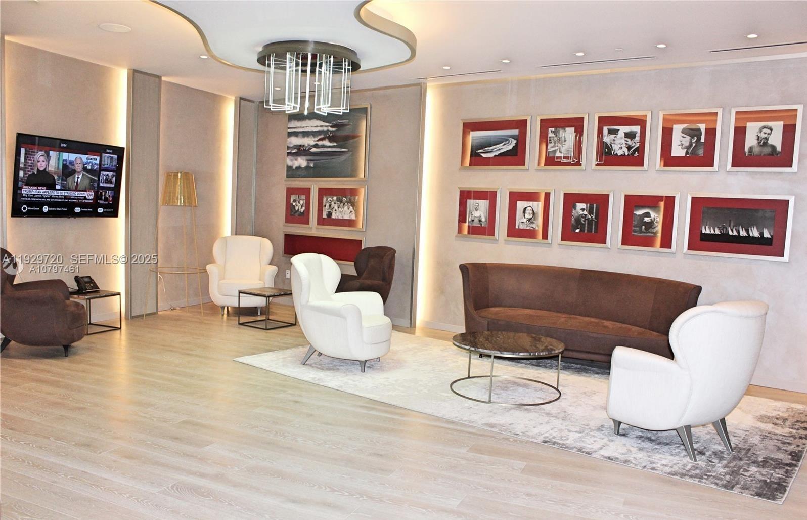1000 Brickell Plaza #3210, Miami FL 33131