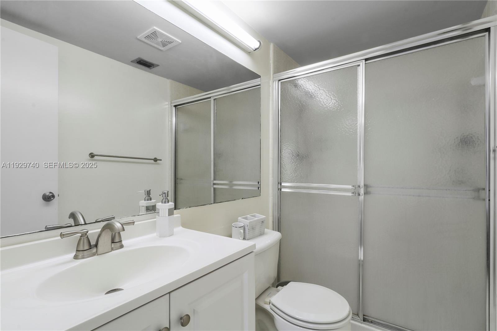 313 Knotty Pine Cir #A-2, Green Acres FL 33463
