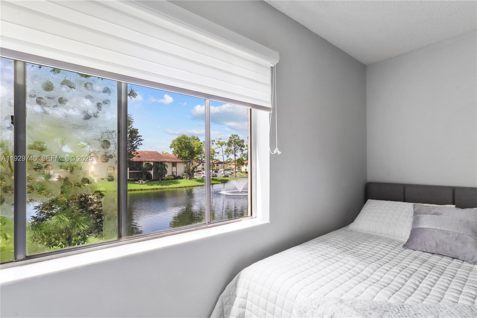 313 Knotty Pine Cir #A-2, Green Acres FL 33463