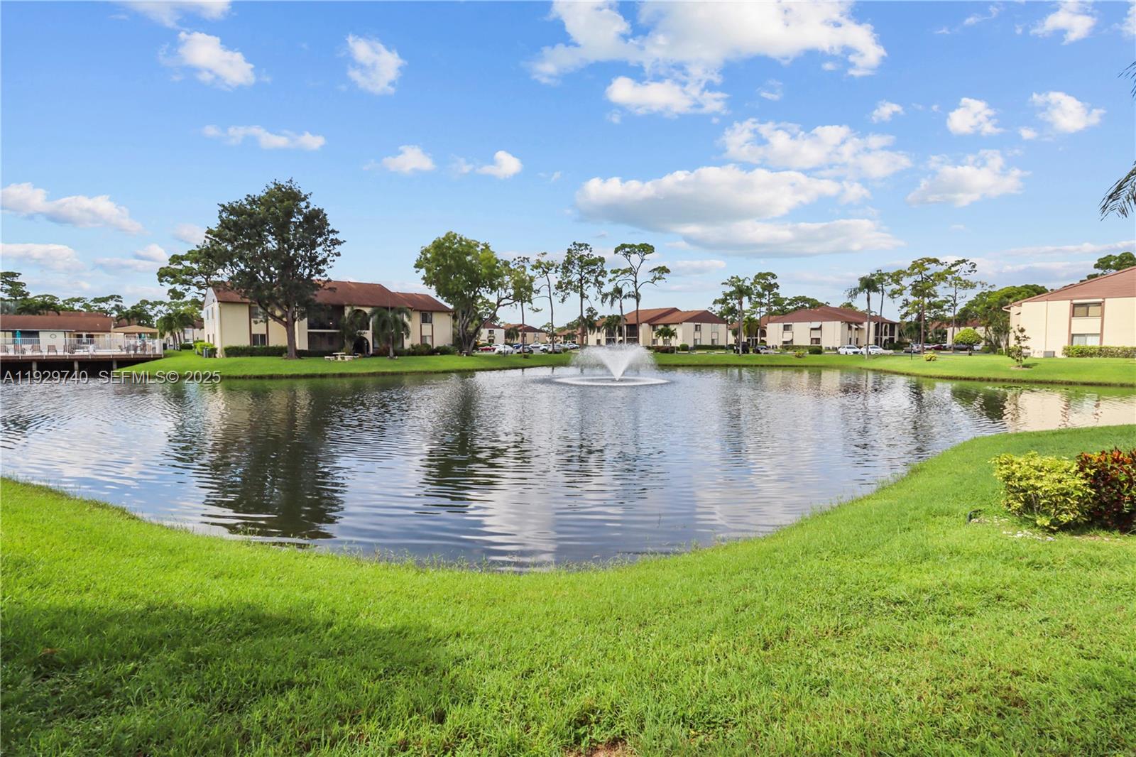 313 Knotty Pine Cir #A-2, Green Acres FL 33463