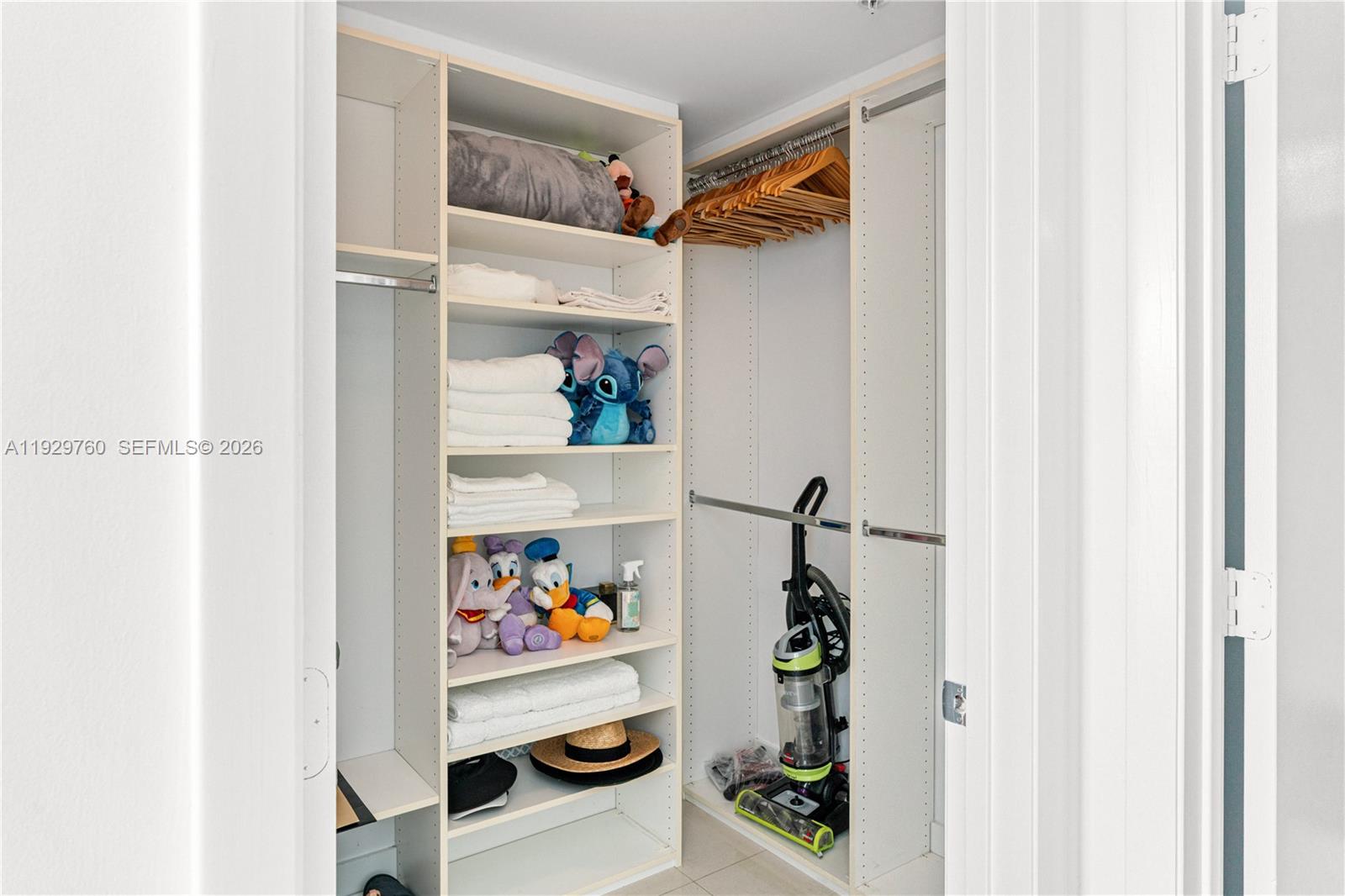 92 SW 3rd St #4704, Miami FL 33130
