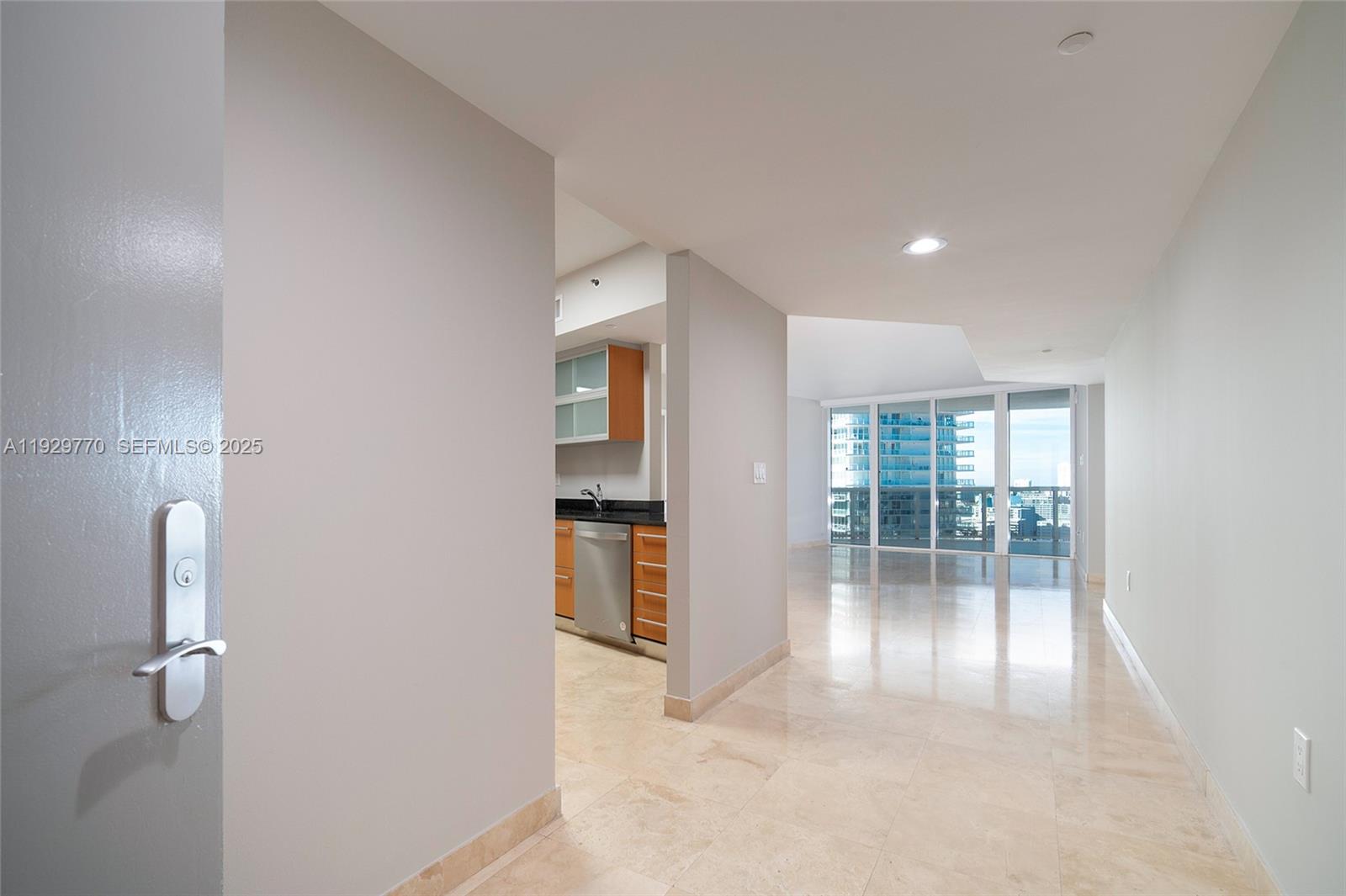 400 Alton Rd #2309, Miami Beach FL 33139