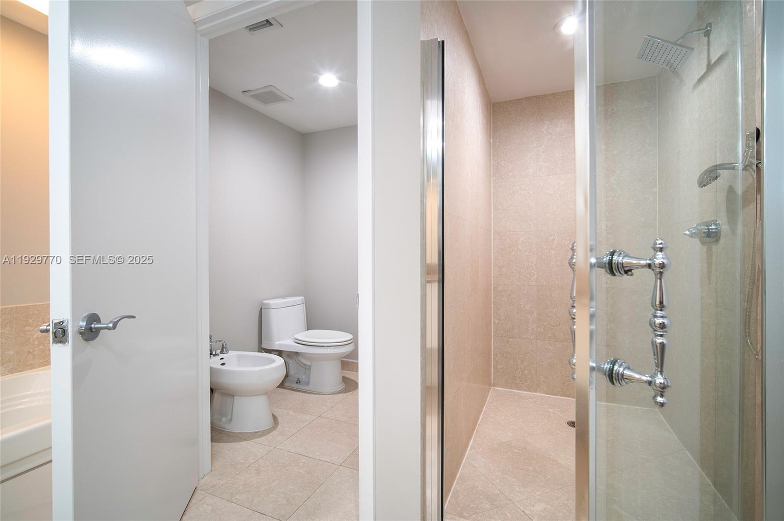 400 Alton Rd #2309, Miami Beach FL 33139
