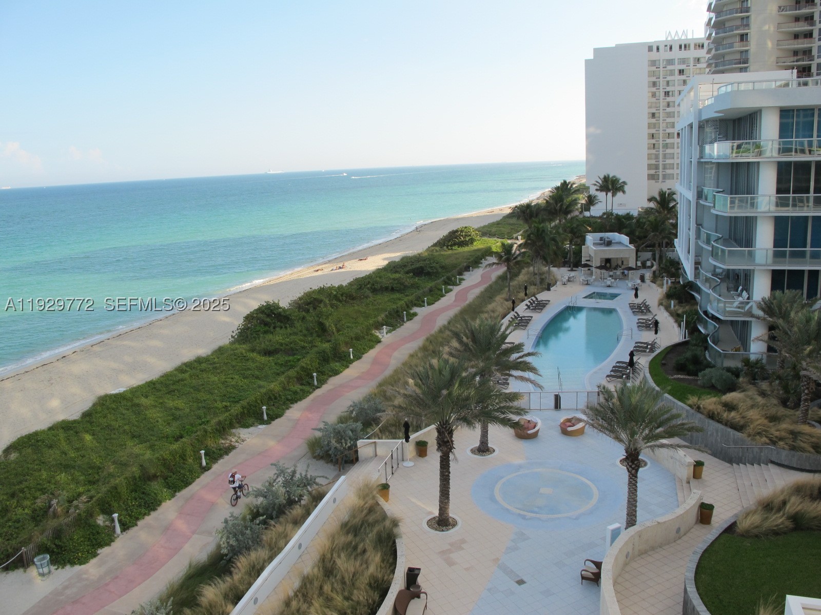 6801 Collins Ave #309, Miami Beach FL 33141